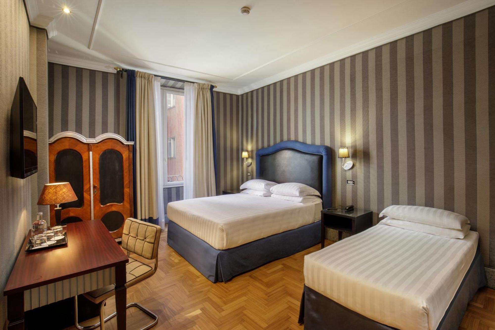 Hotel Royal Court 4*