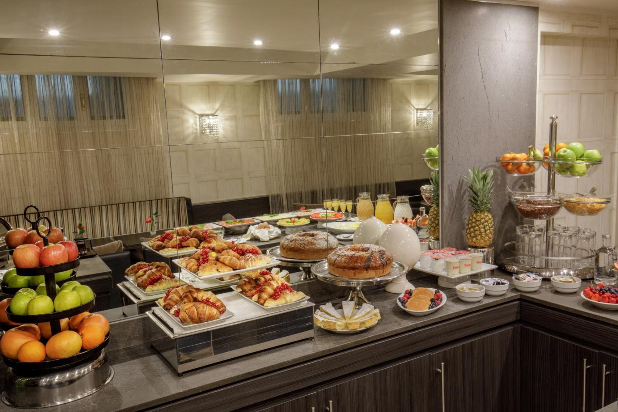 Royal Court 4* Roma