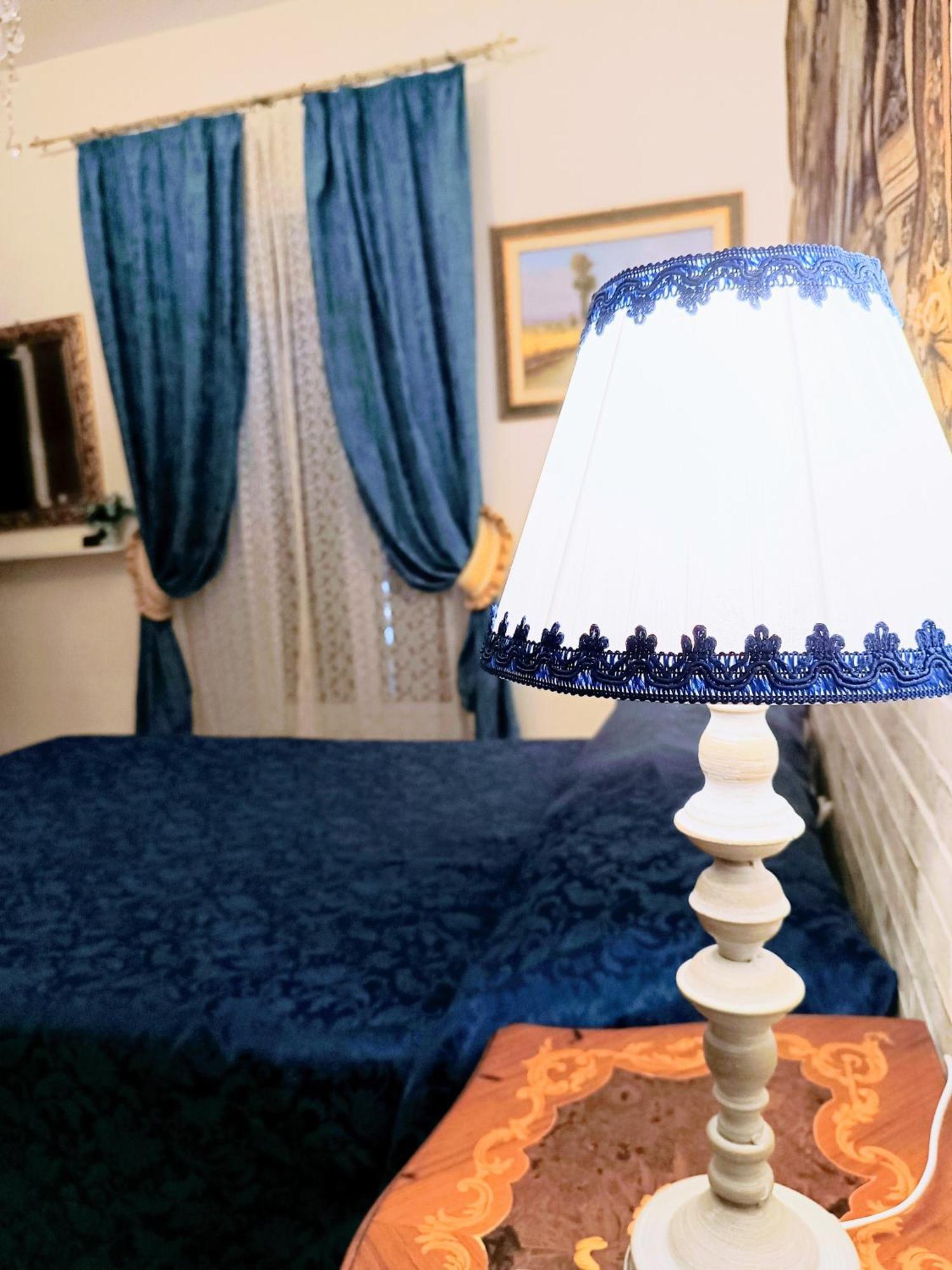Porta Maggiore 9 Locazione Turistica Homestay *