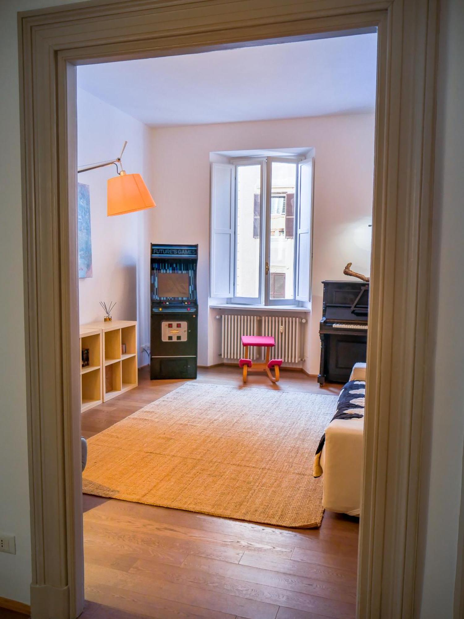 Apartment Pop In The Heart Of Trastevere 4 Guests Rome