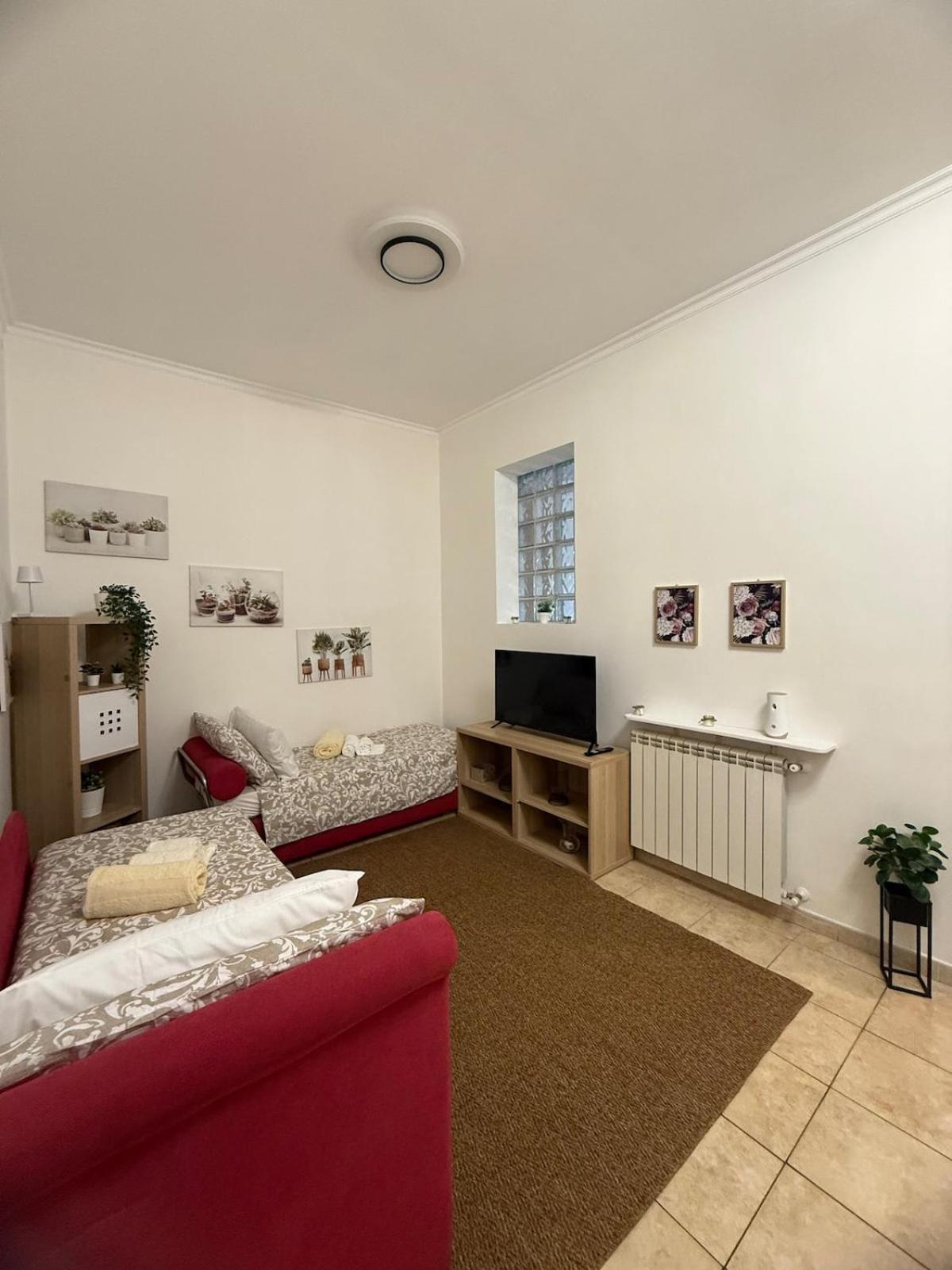 Due Leoni House Apartment Rome