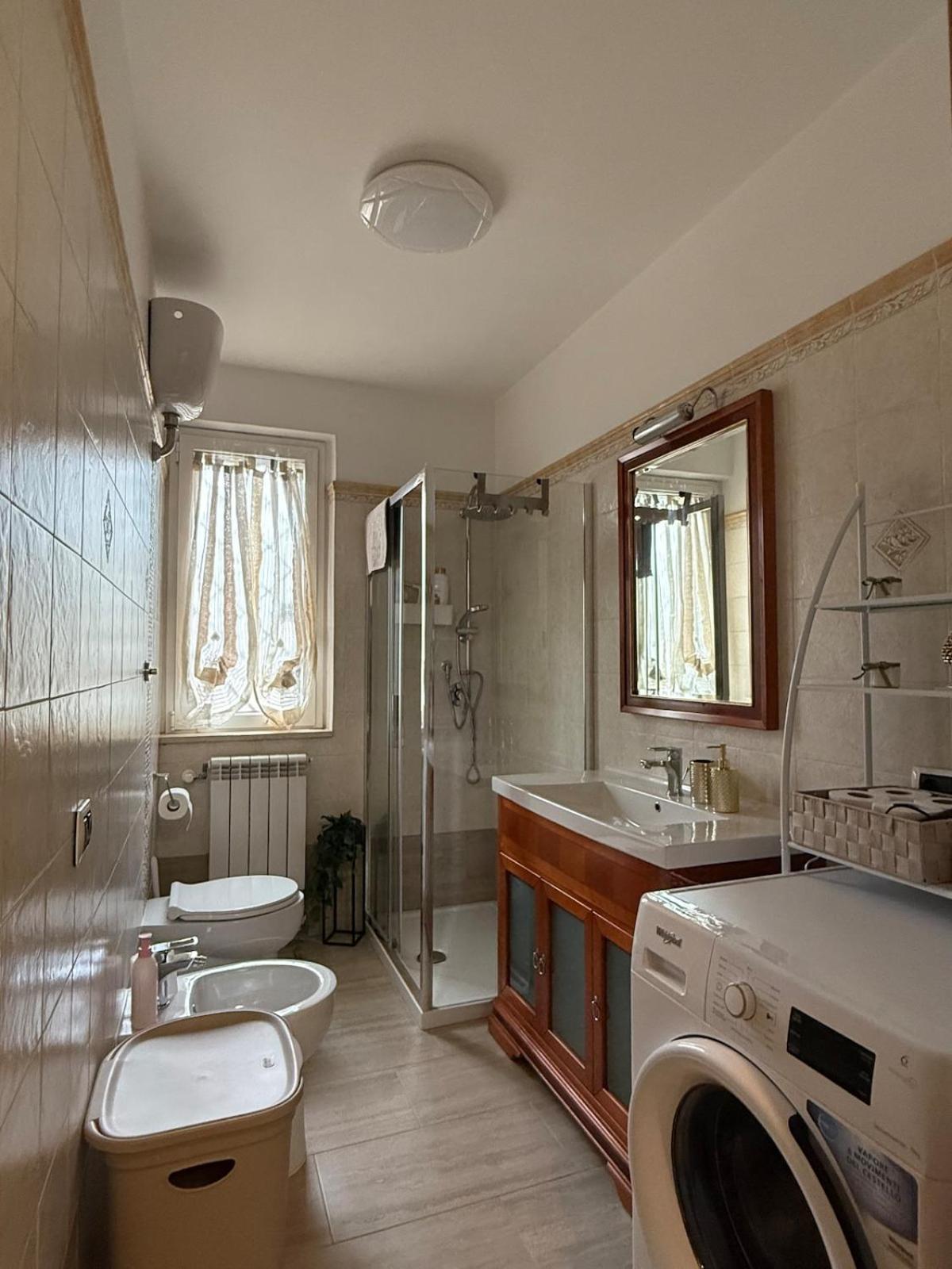 Apartment Due Leoni House