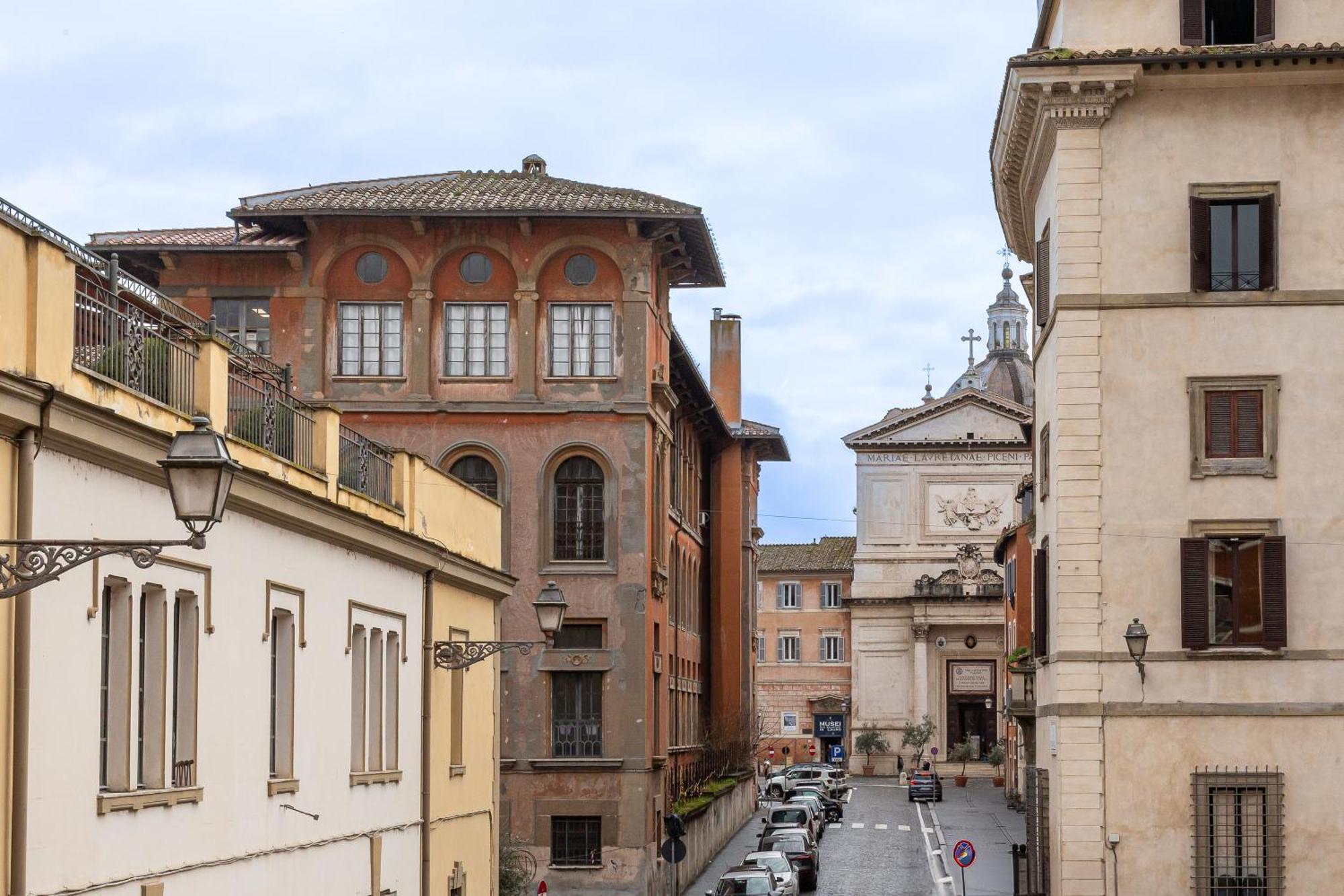 Apartment Iflat A Vintage Gem Near Piazza Navona Rome