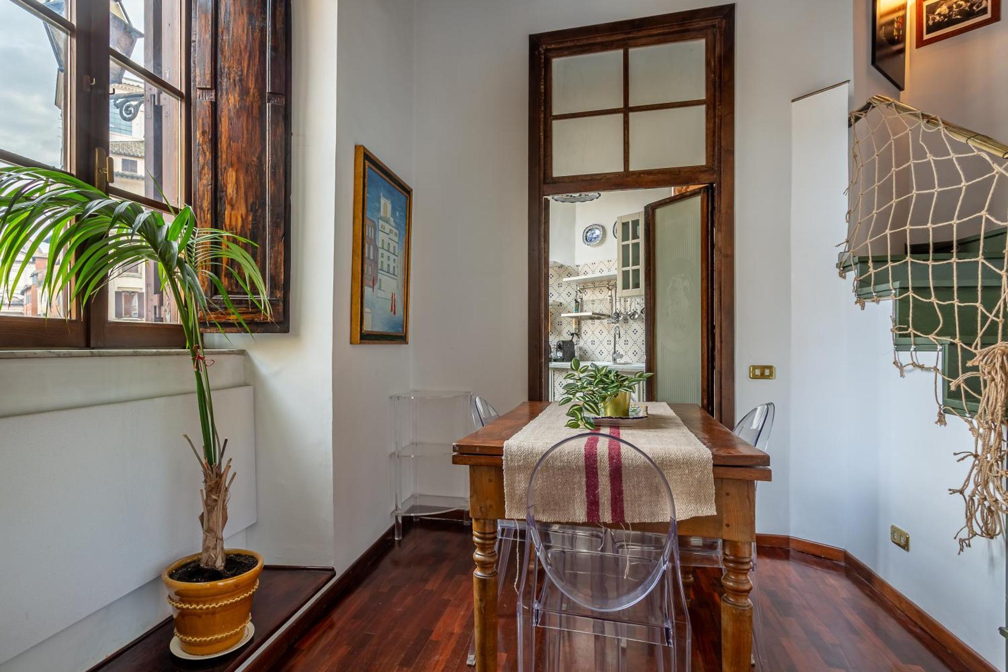 Iflat A Vintage Gem Near Piazza Navona Rome