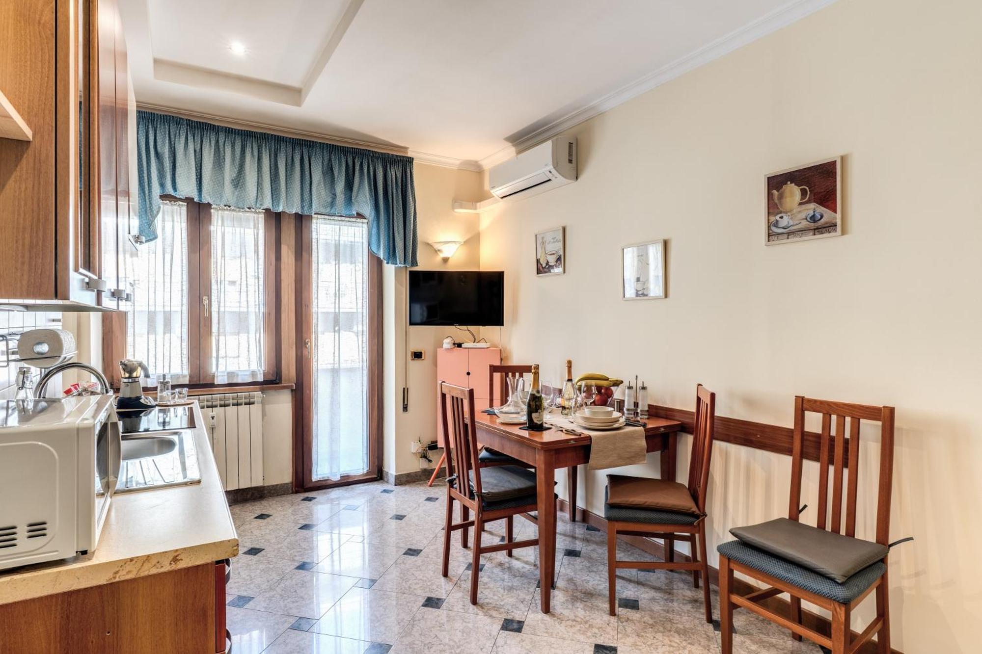 Residenza Amoroma Holiday home Rome