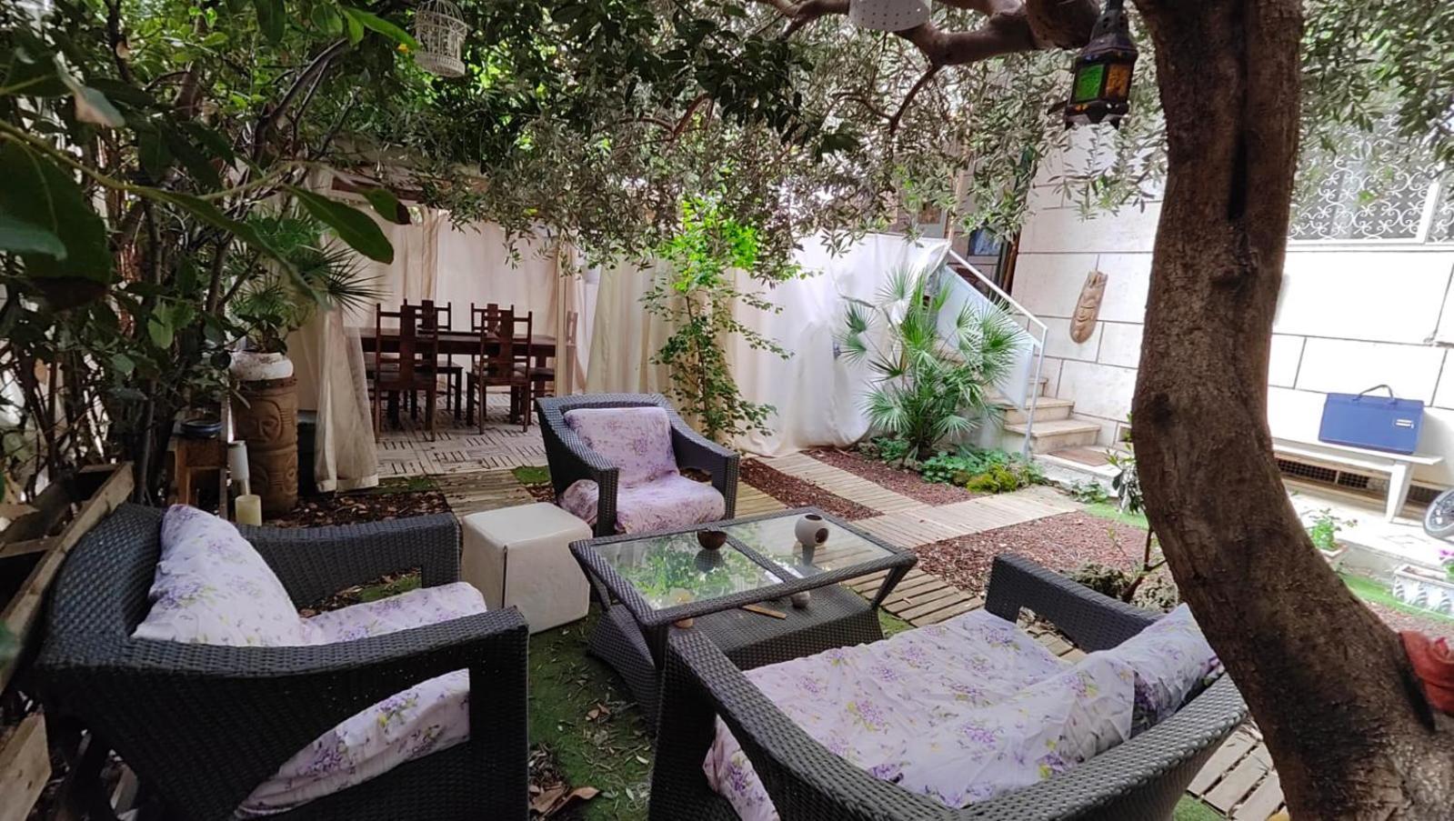 Holiday home Garden Casa Kangen Rome