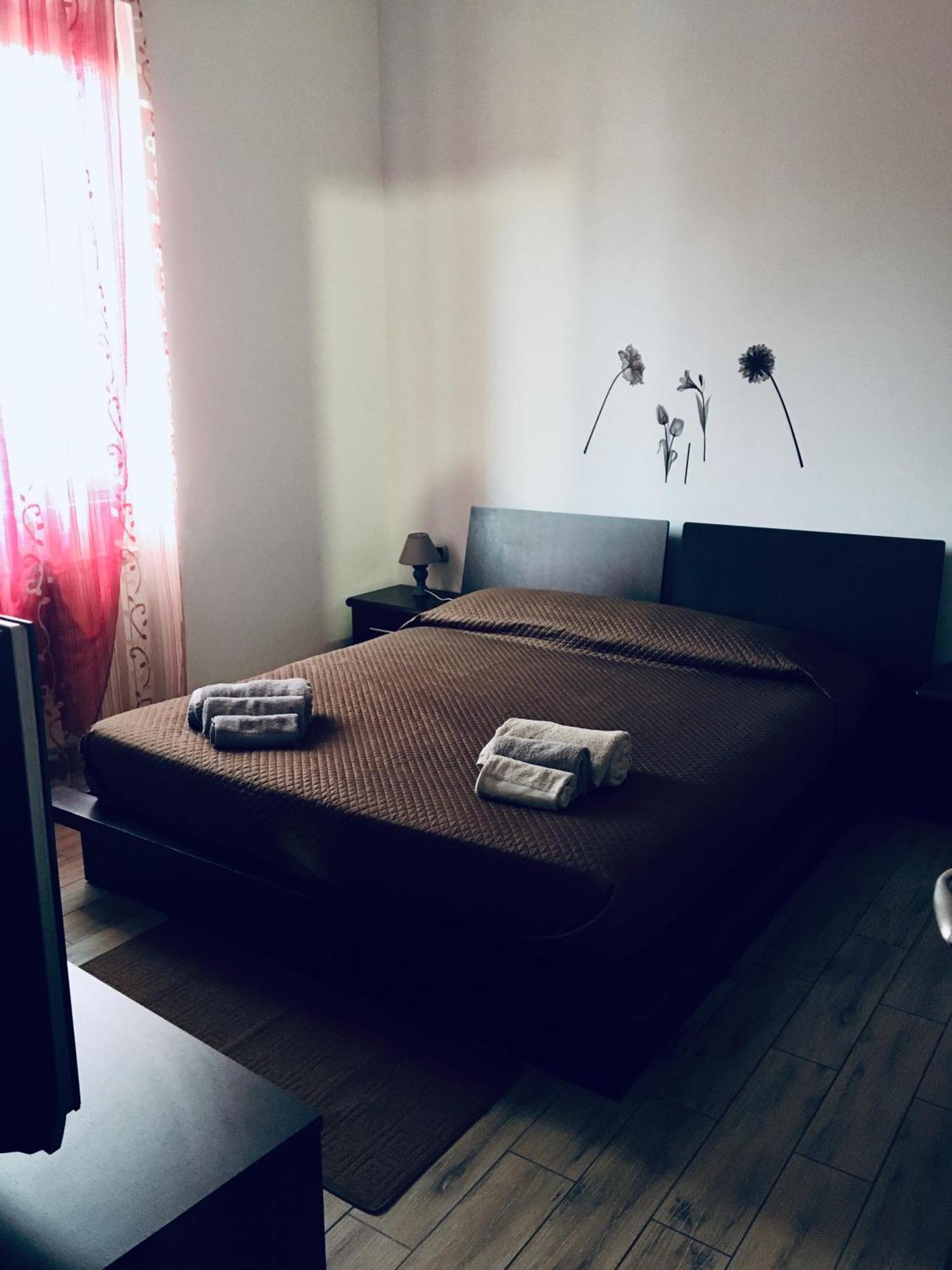 House Alessandrino Guest house *