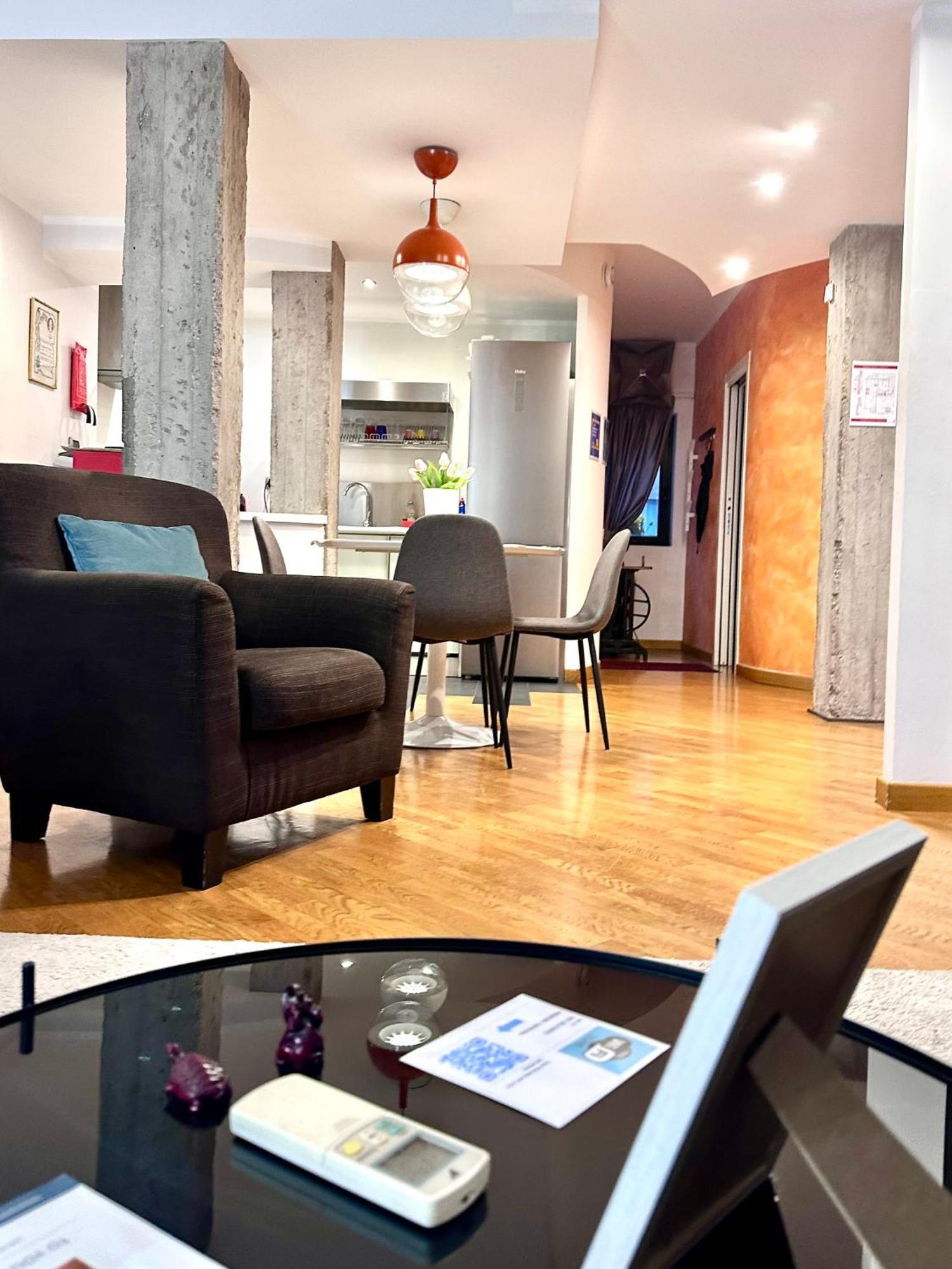 Vatican Glamorous At Passeggiata Del Gelsomino - Free Parking, 4 Guests, - Jubilee Ideal Apartment Rome