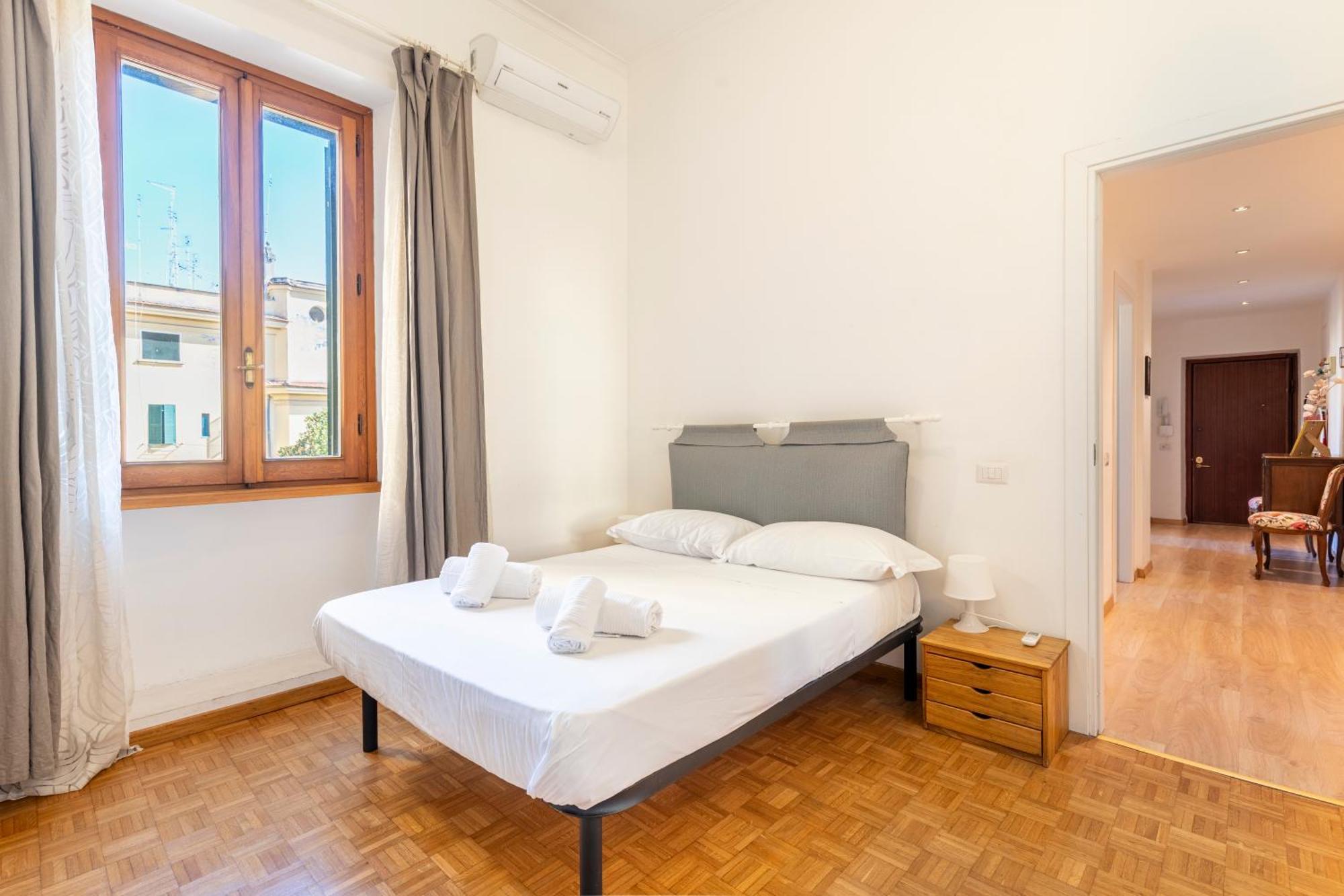 Apartment Dome At Vatican Essence *