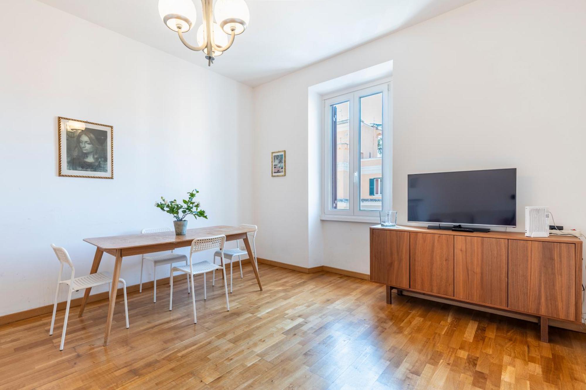 Apartment Dome At Vatican Essence *