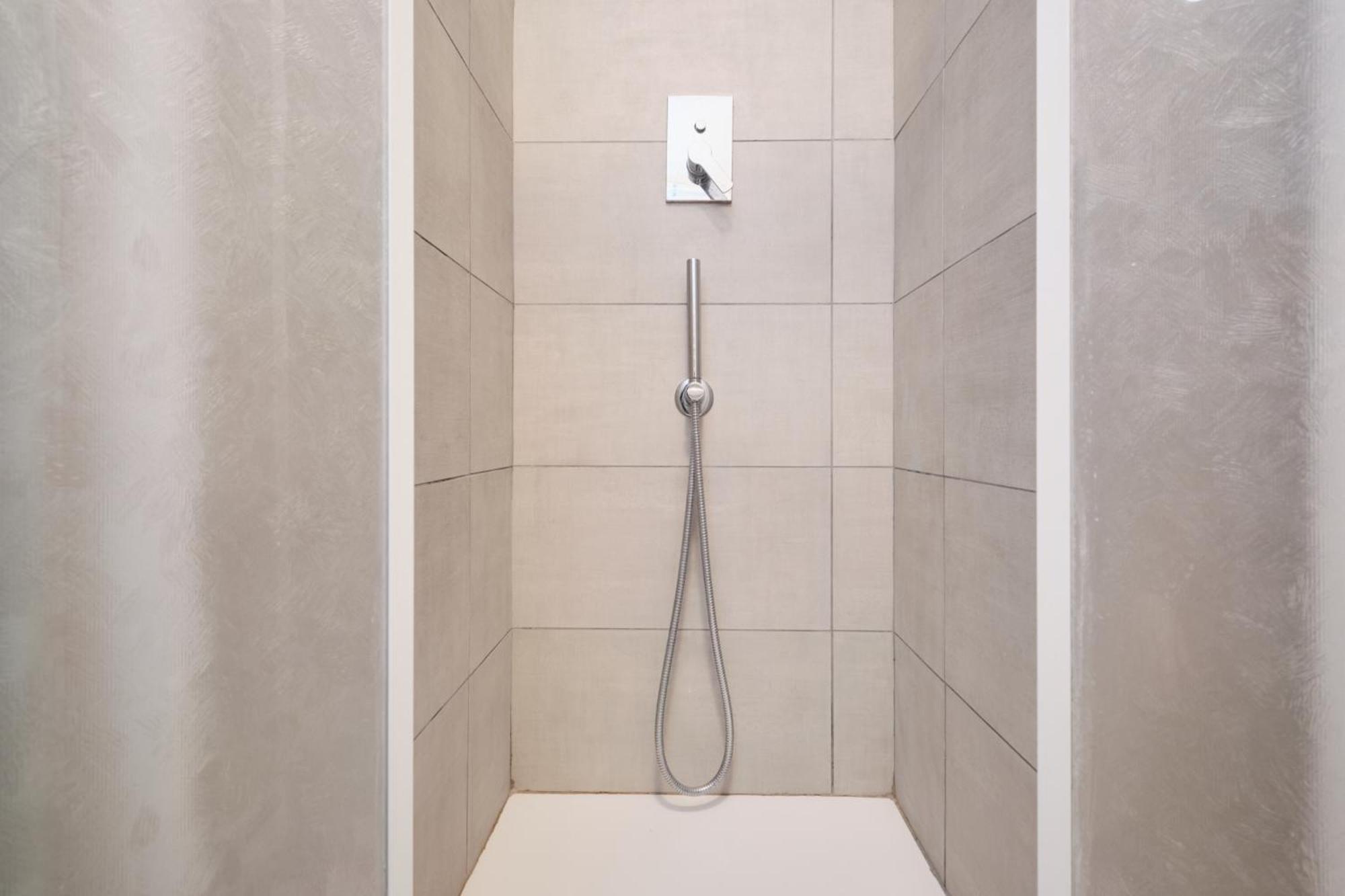 Apartment Modern 10 Min From Metro B Free Wifi Rome