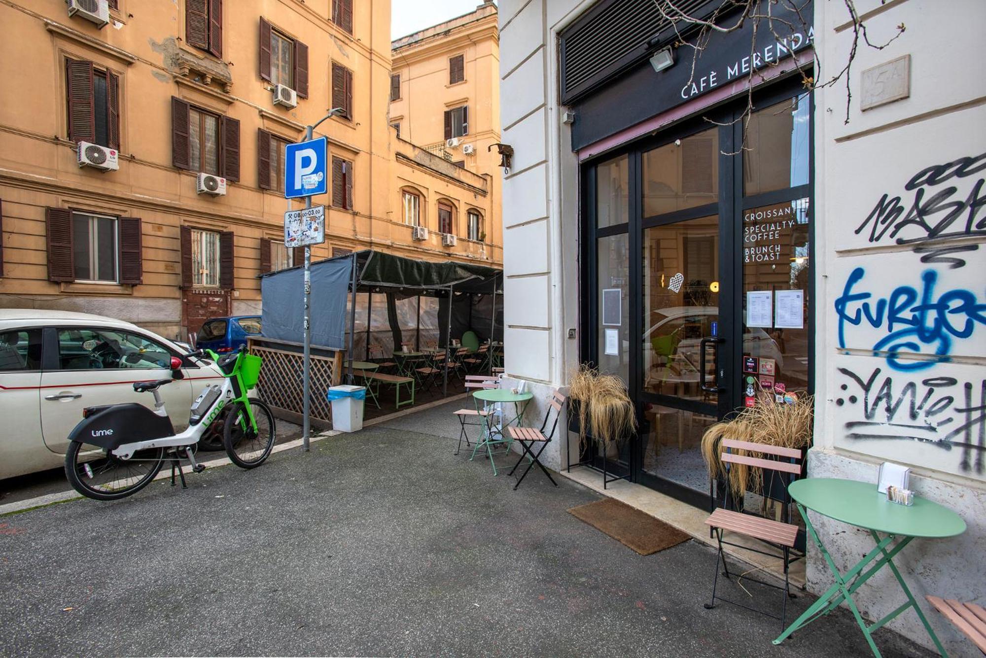 Apartment Urban Oasis Metro B Piramide - 2 Subway Stations From Colosseo *