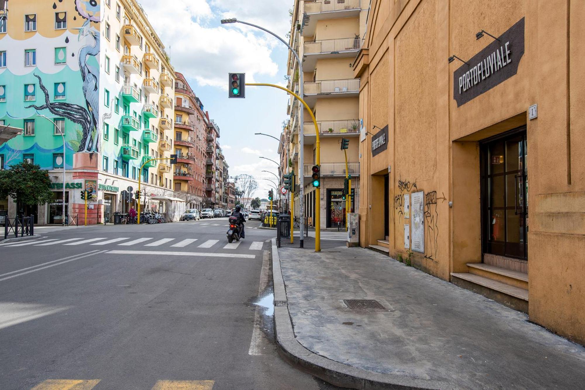 Urban Oasis Metro B Piramide - 2 Subway Stations From Colosseo Apartment *