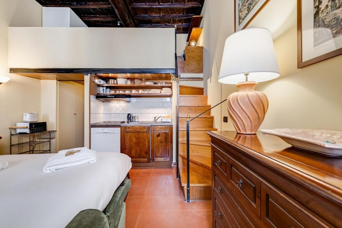 Apartment Beautiful Near Piazza Navona Rome