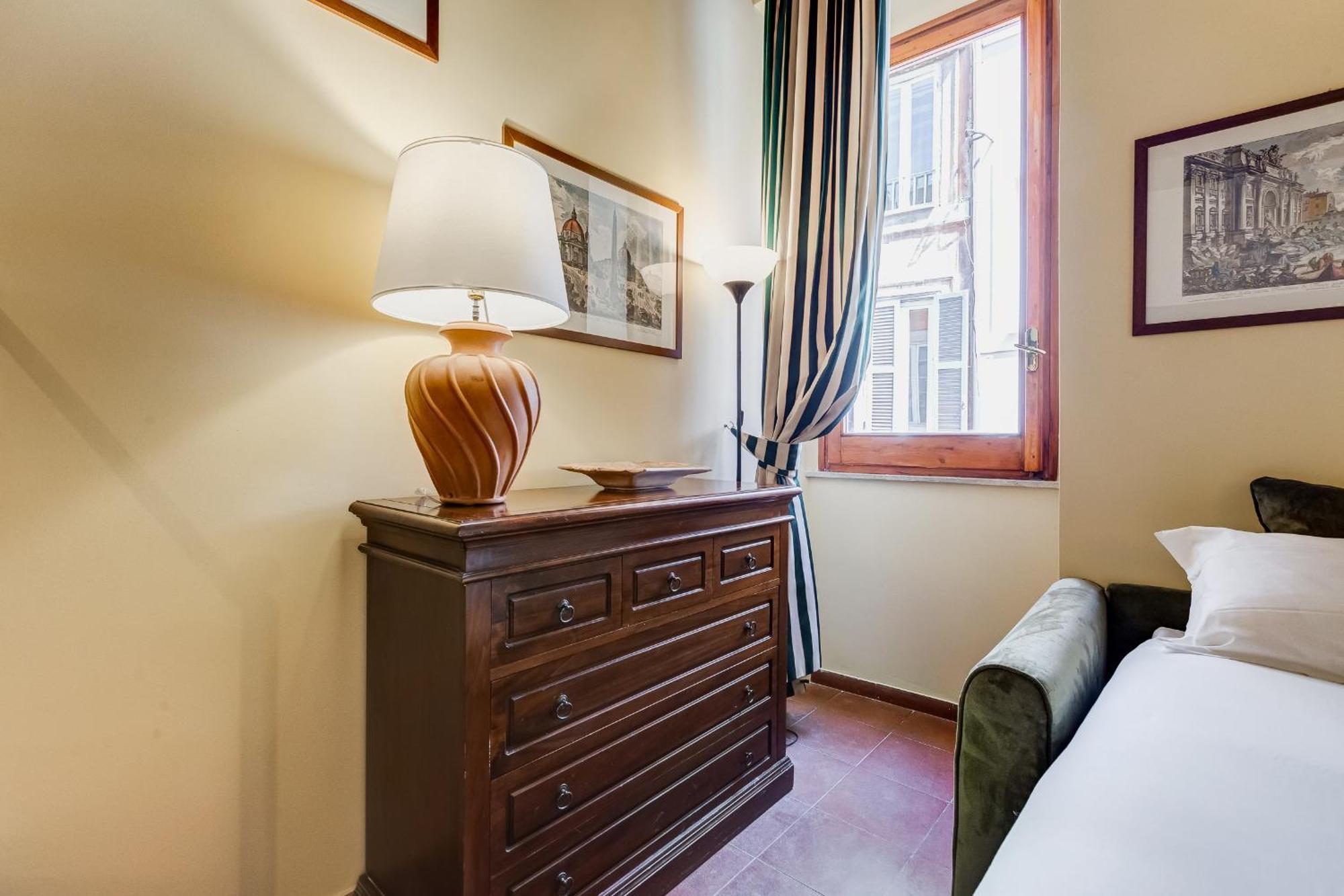 Apartment Beautiful Near Piazza Navona Rome