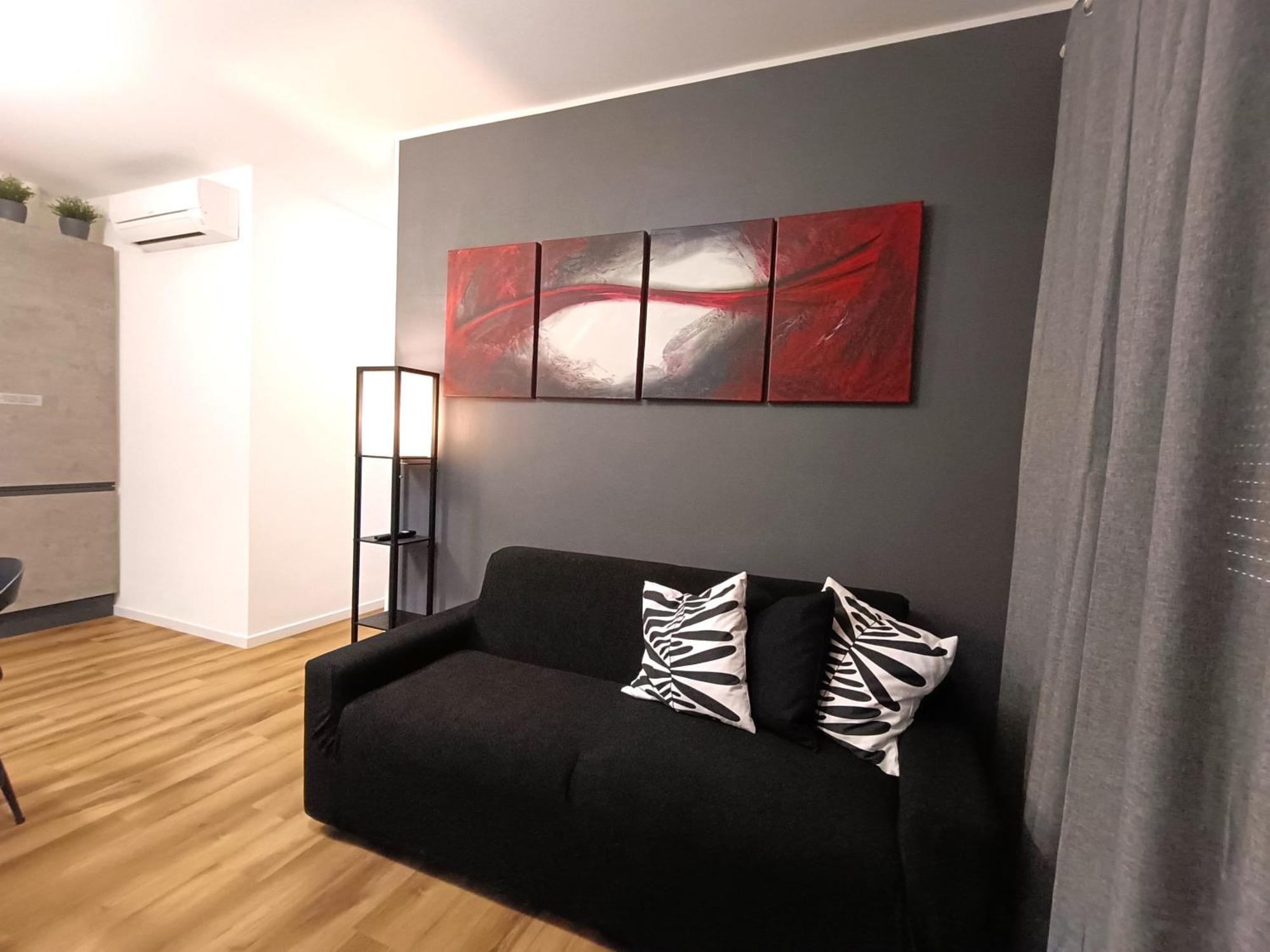 Ancient Colosseum Modern And Bright Appartement