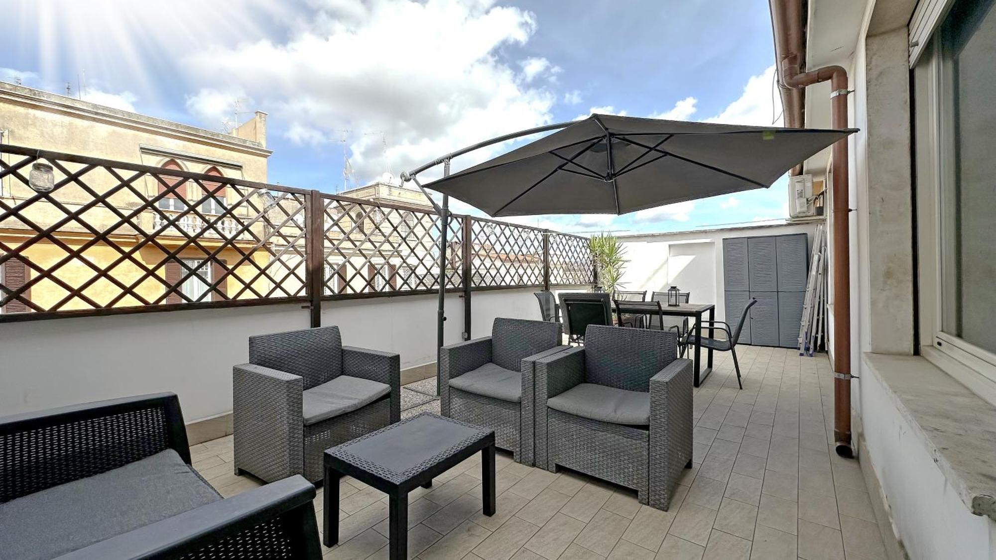Rome Apartment With Terrace Autonomous Apartment