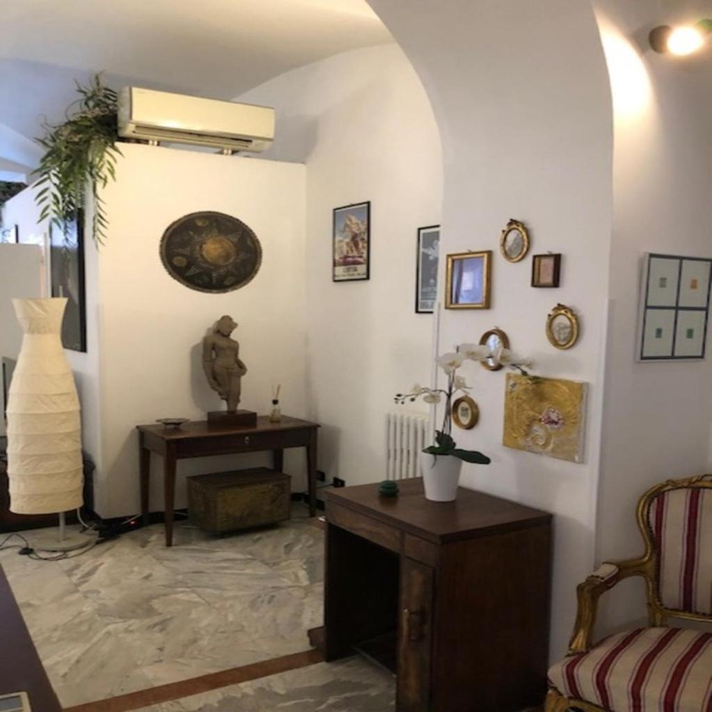 Elly's Loft Apartment *