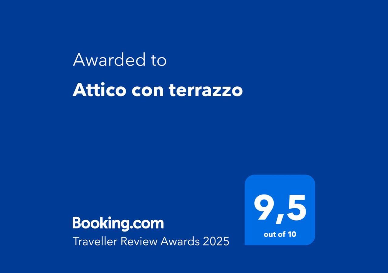 Attico Con Terrazzo Rome
