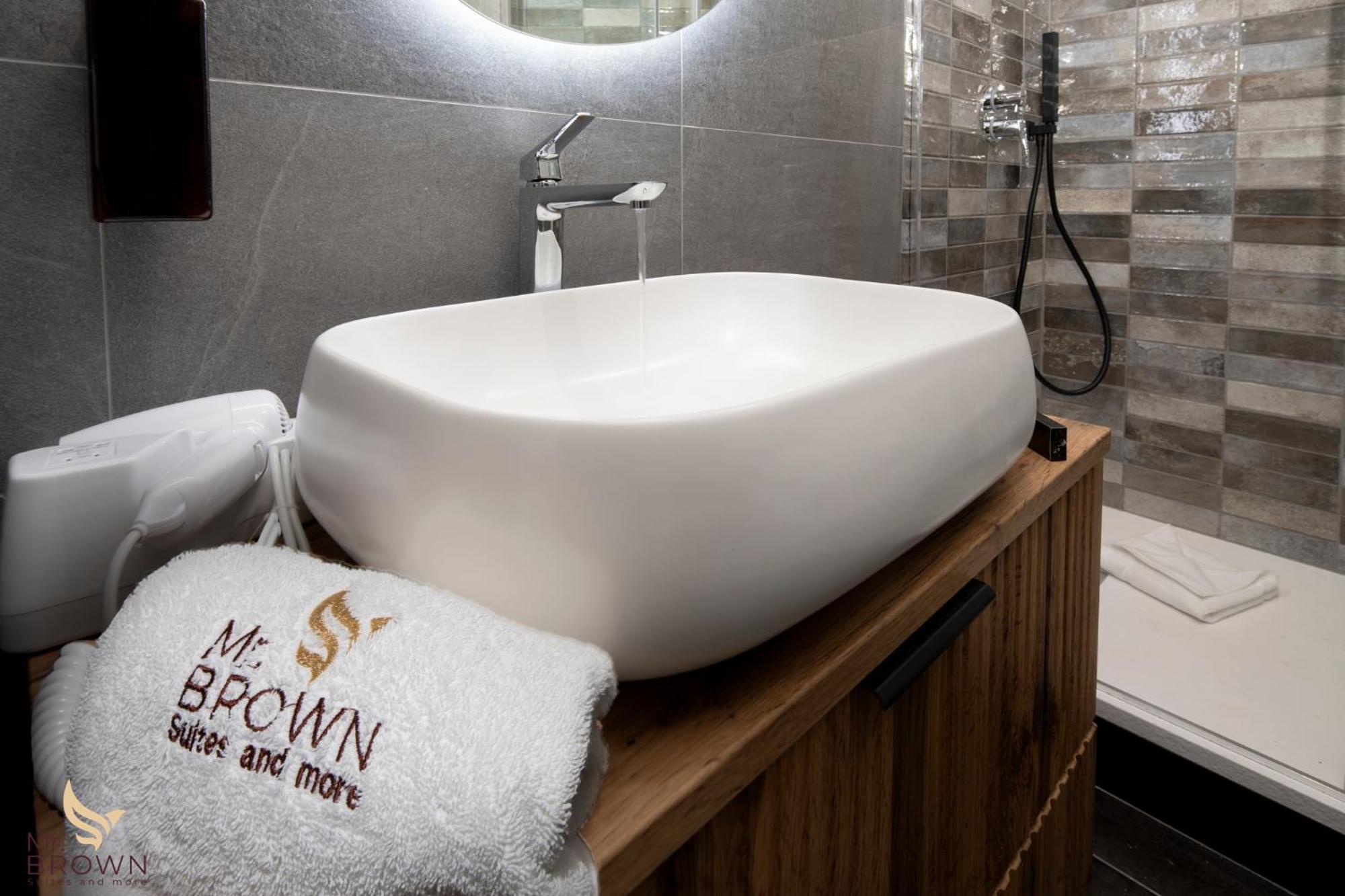 Mrbrown - Lux Vaticano Apartment