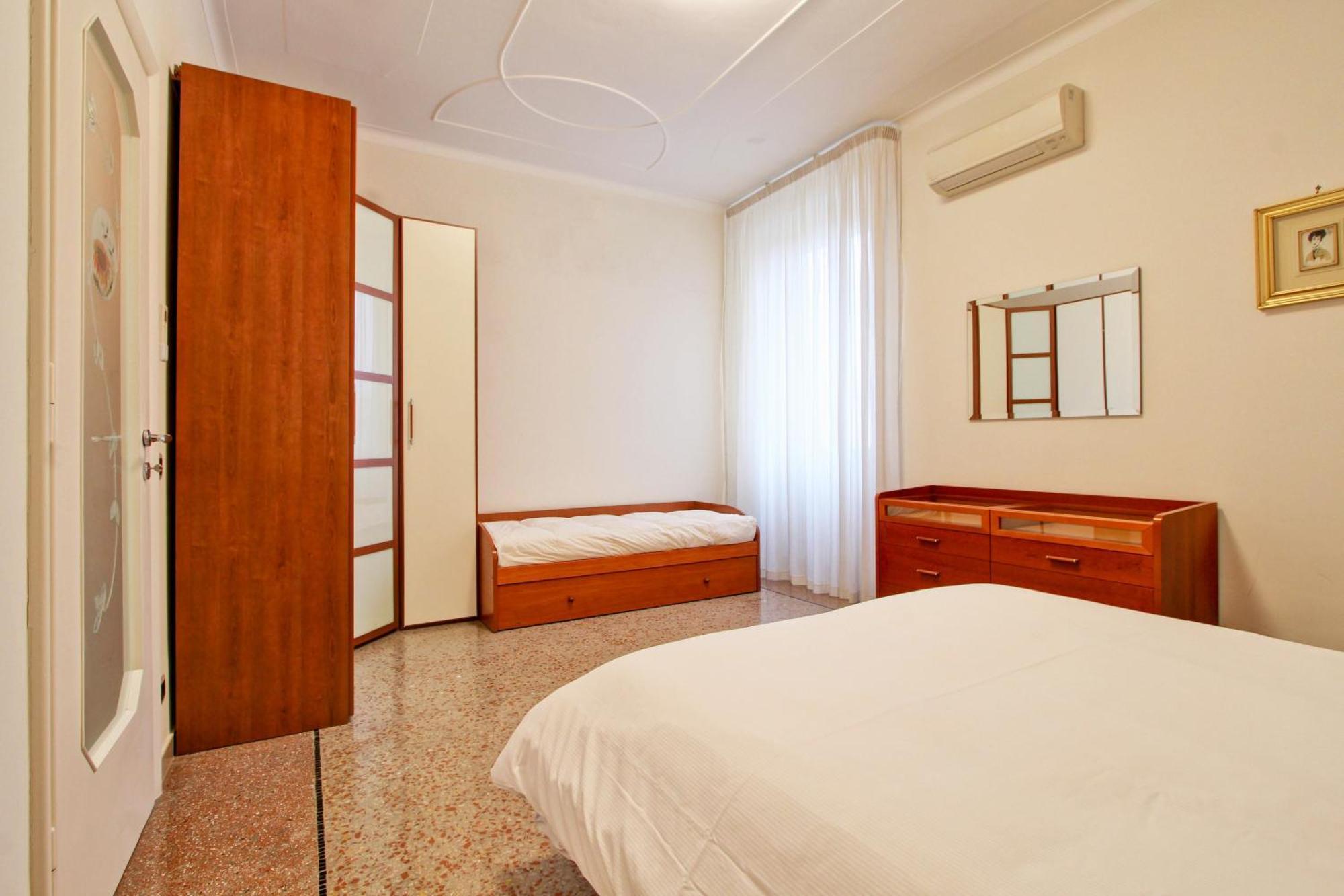 Casa Anna - Re Di Apartment *