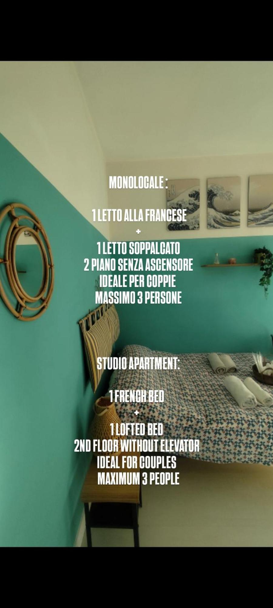 Colosseum Flat Blue * Rome