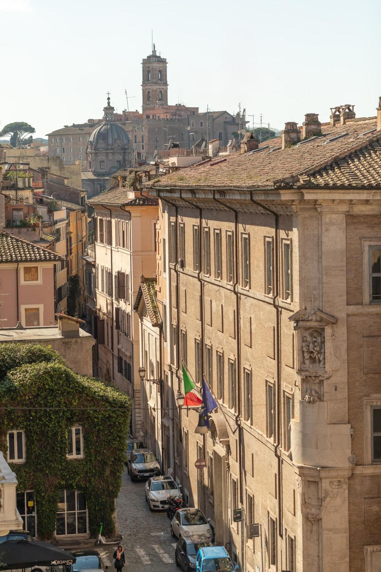 Casa Maestro, A Burghesius Apartment Rome
