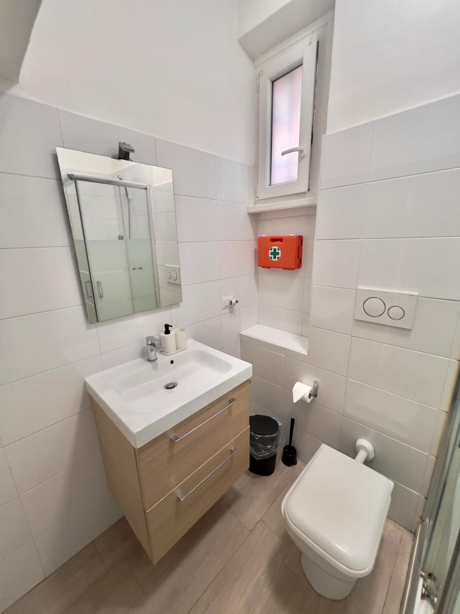 Trastevere House-suite Elegante Nel Centro Storico Appartamento