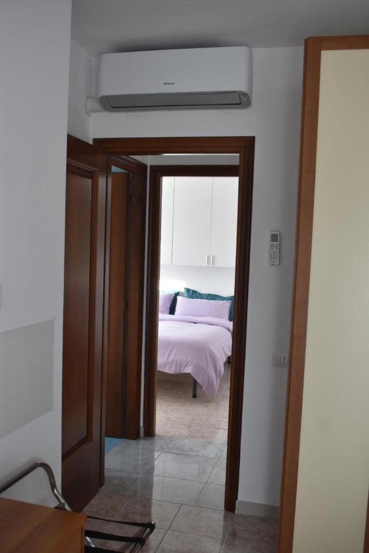 La Casa Di Mimmo Con Parcheggio Privato Incluso Rome
