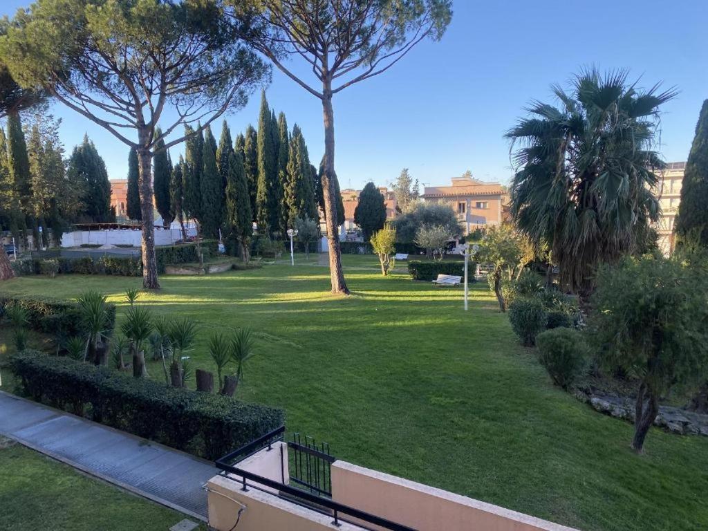 House - Parco Tirreno By Ohana Appartement Rome