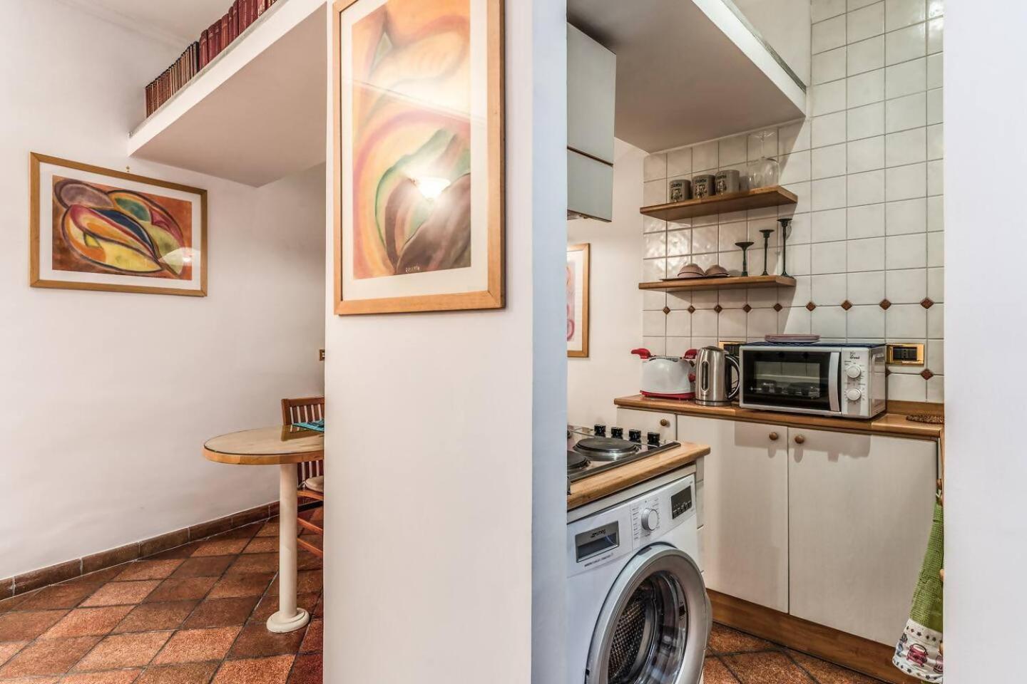 Cozy Flat In Trevi Fountain Apartment