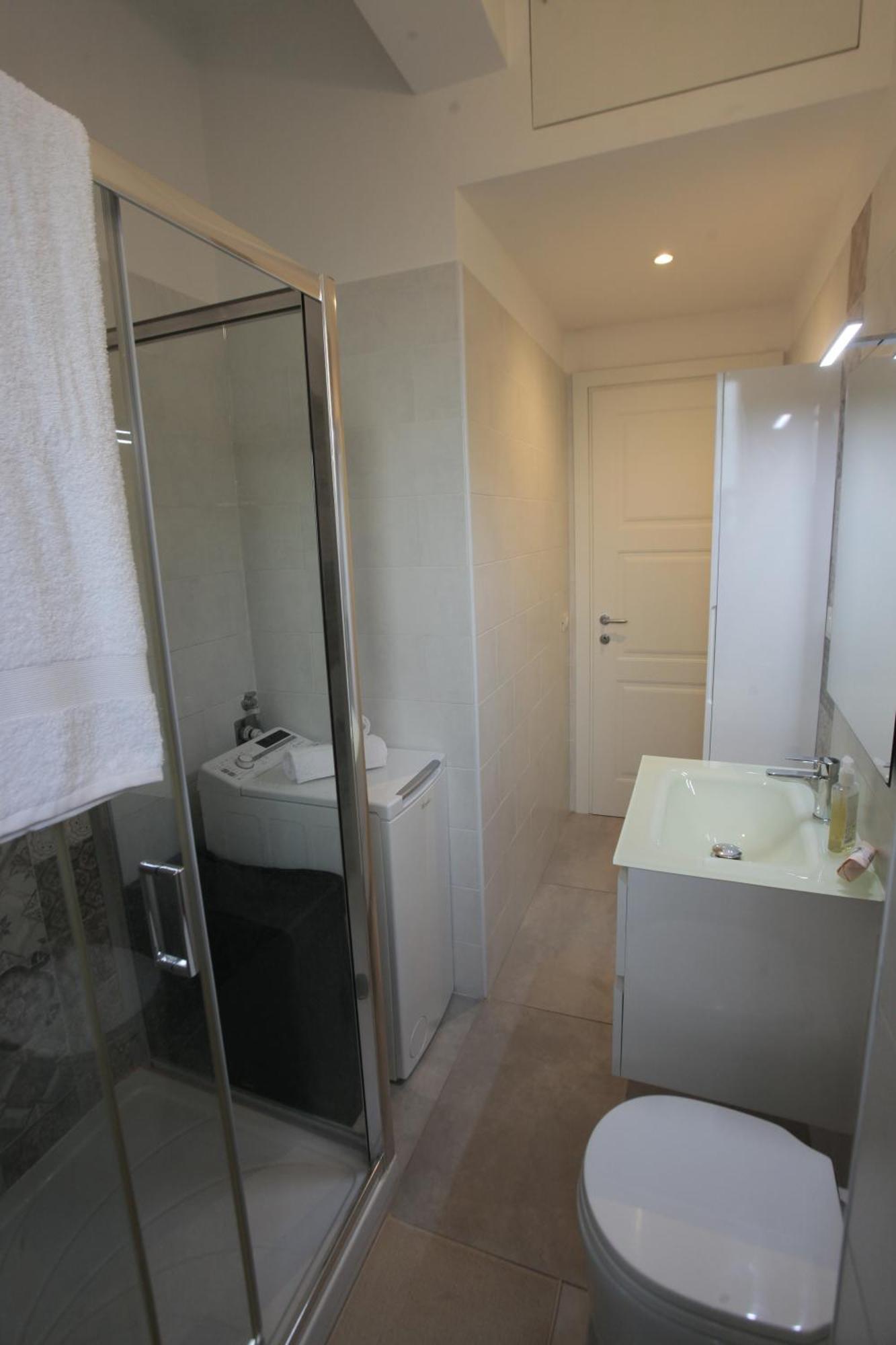In Punta Di Piedi Apartment Rome