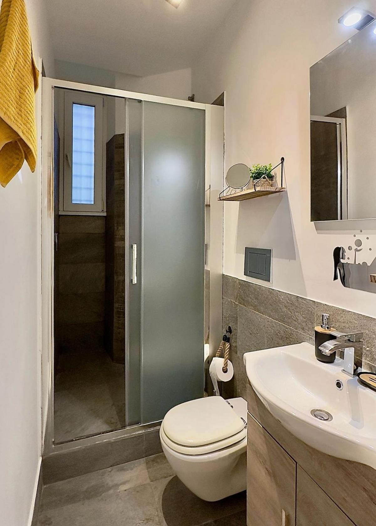 Appartement Maloma Fronte Metro A *