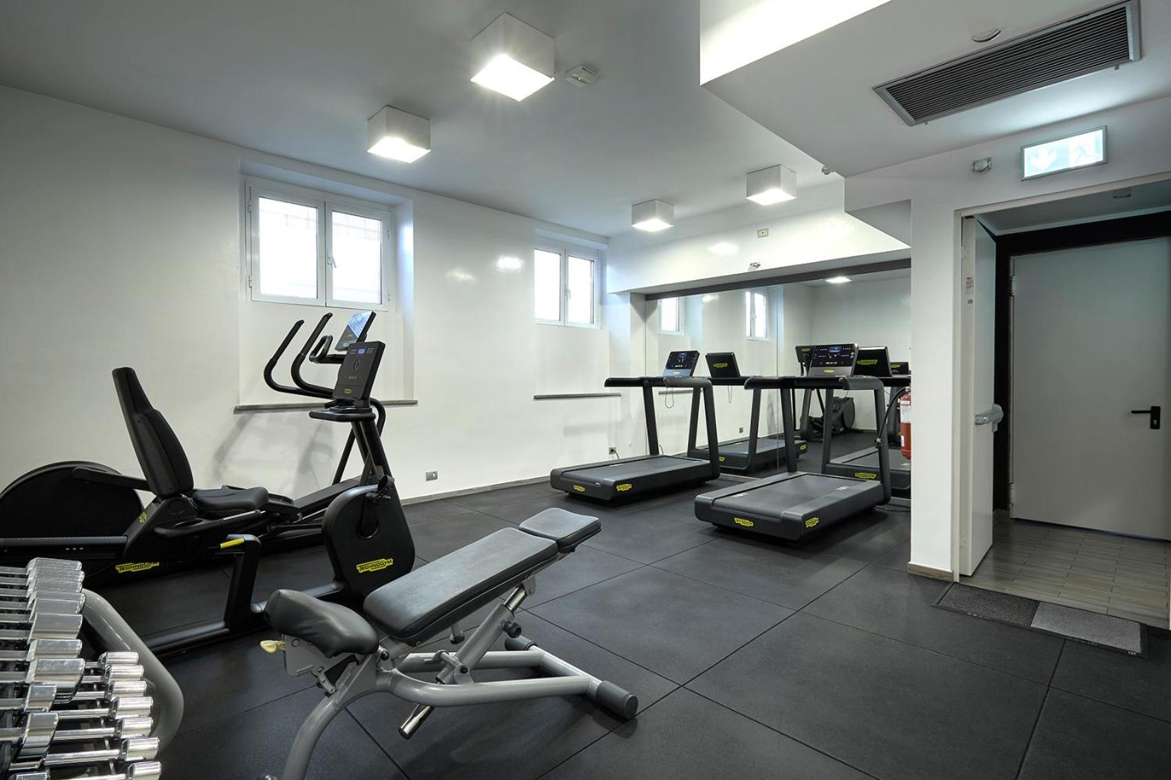 Trianon Borgo Pio 4* Rome