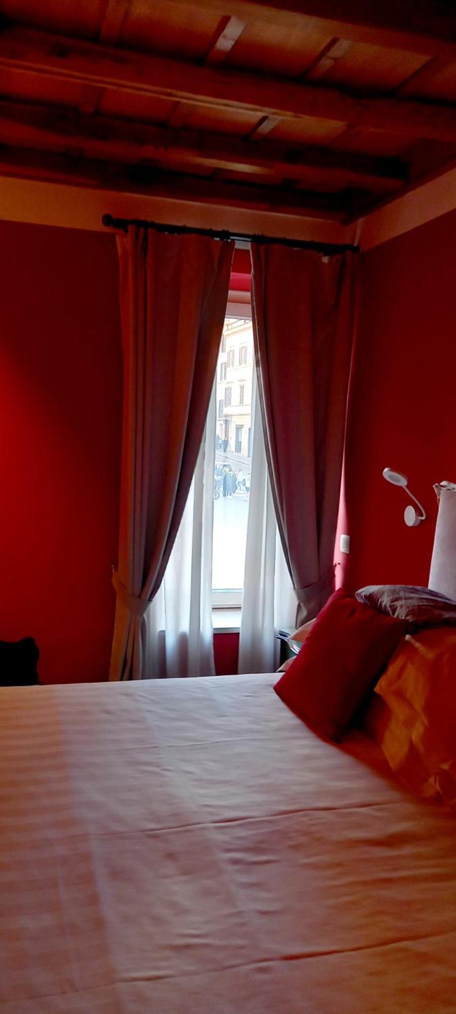 Palazzo Caruso 4* Rome