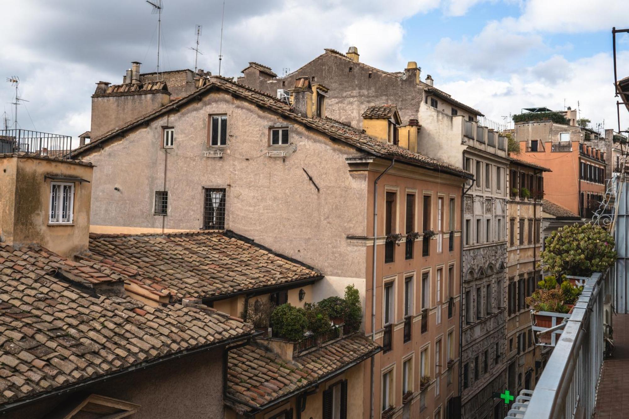 Cesarina * Rome