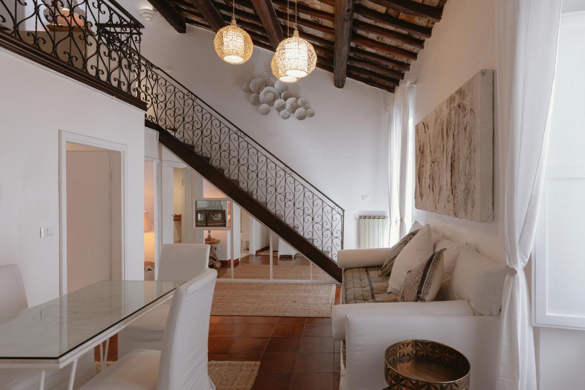 Piazza Navona Historic Luxury Appartement Rome