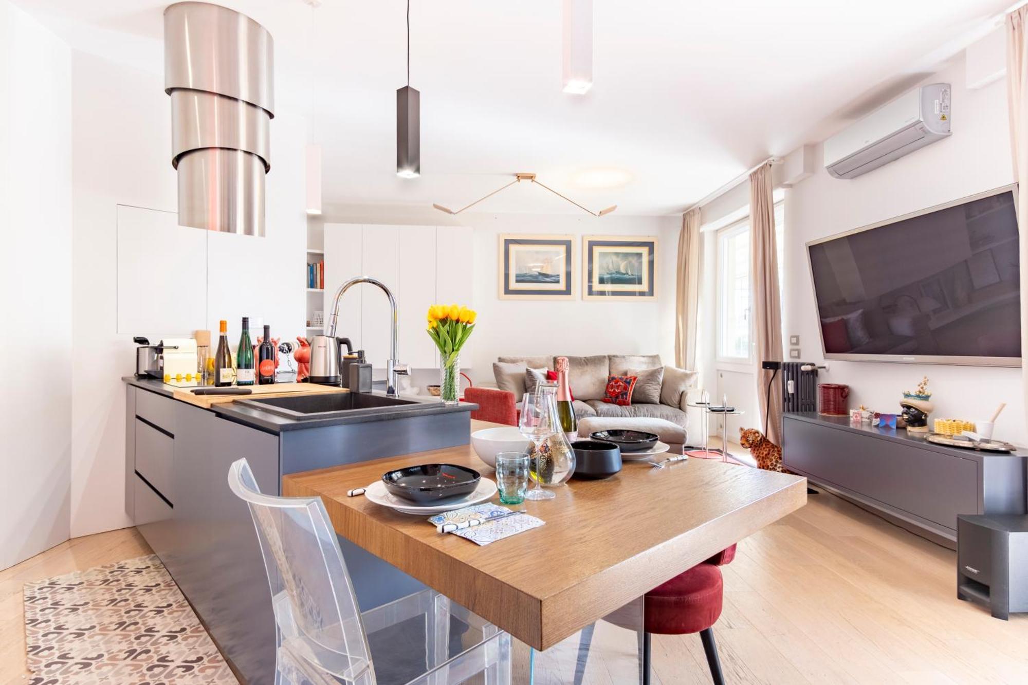 Apartment Elegantis Penthouse In The Heart Of With Private Terrace And View *