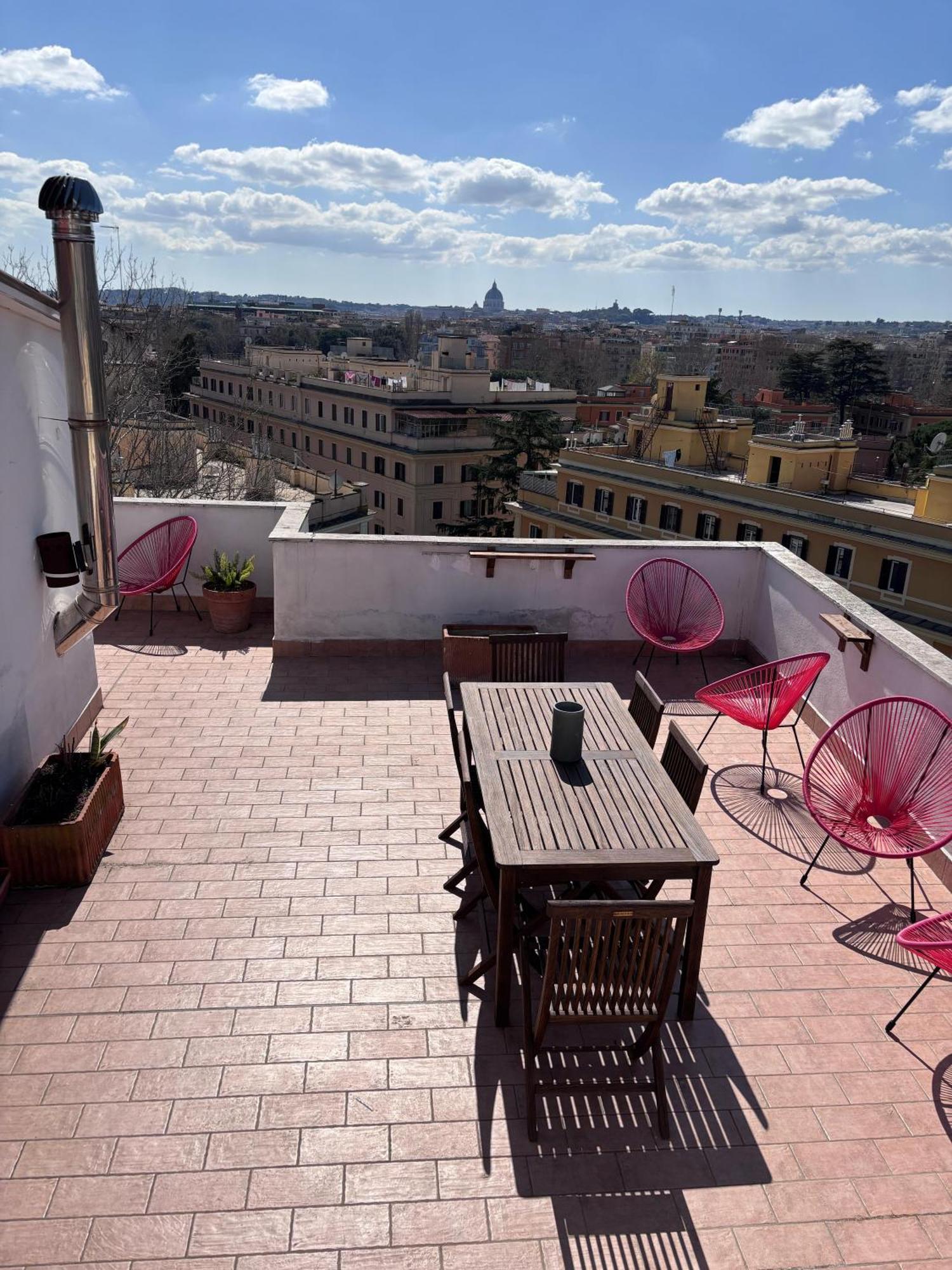Apartment Terrazza Donatello - Rome's Skyview Loft