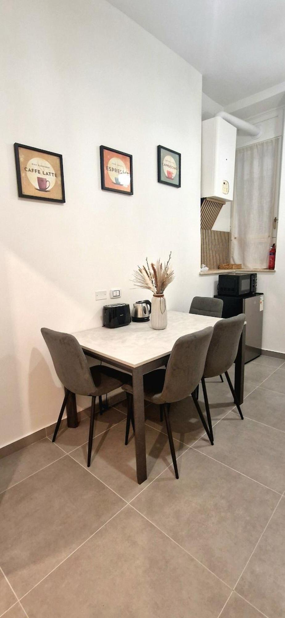 Elegant Colosseo Apartment Rome