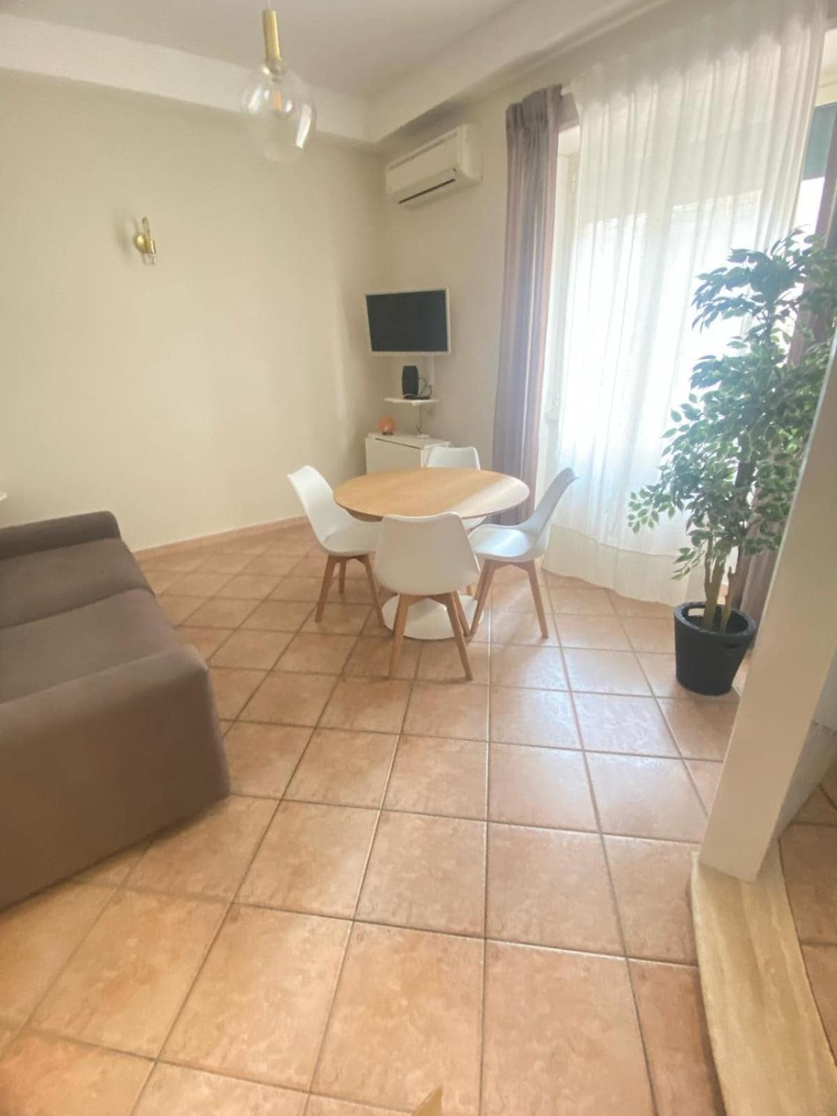 Apartment Elegance In Comfort And Style