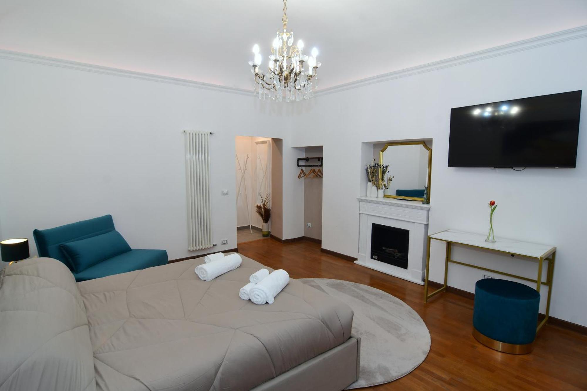 Elegant Colosseo Apartment