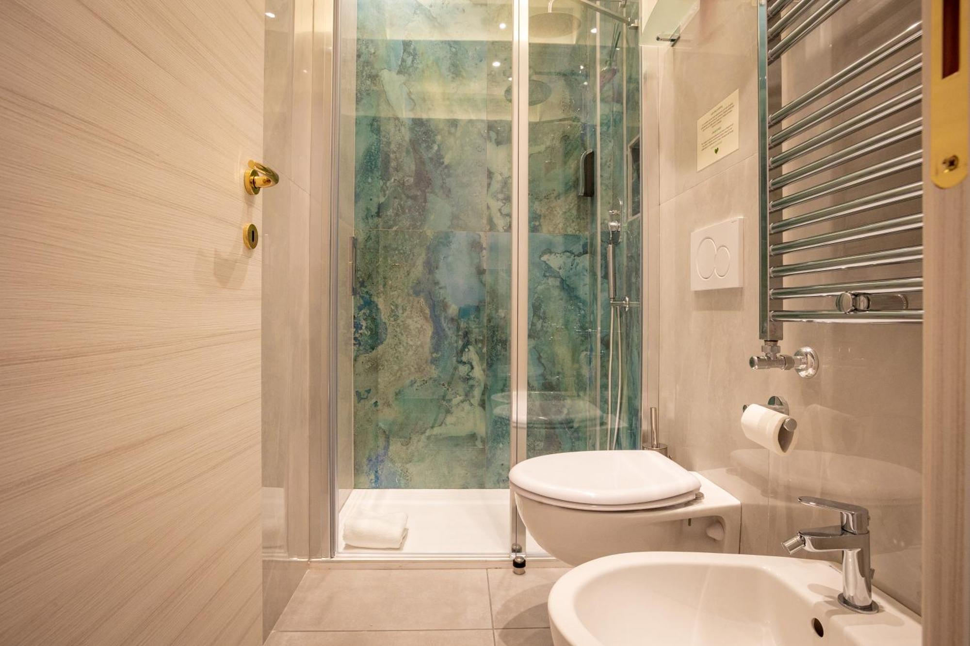 Twins Royal Apartment Rome