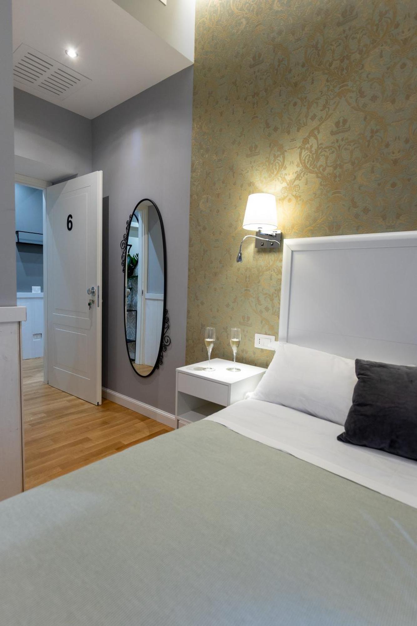 Bed And 2*
