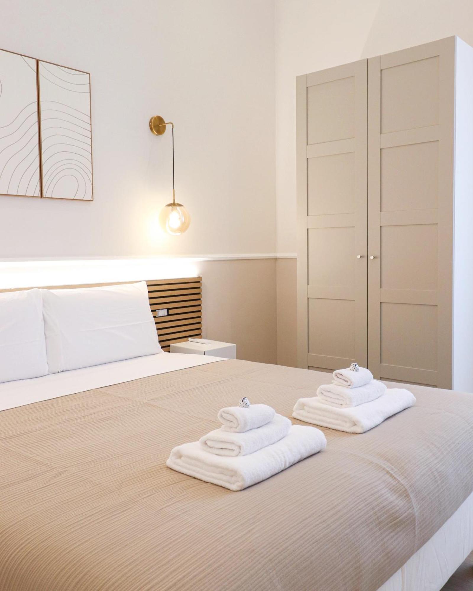 Guest house St Peter & Vatican Luxury - Boutique In Centre & Vatican - Ac, Wifi & Metro 5 Min Rome