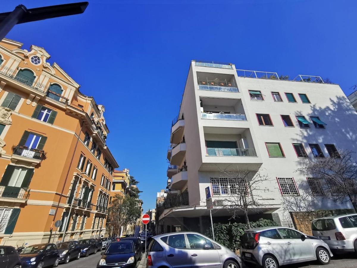 Residenza Belvedere Luxuryaparment-pool&balcony-jacuzzi-aircond-wifi * Rome