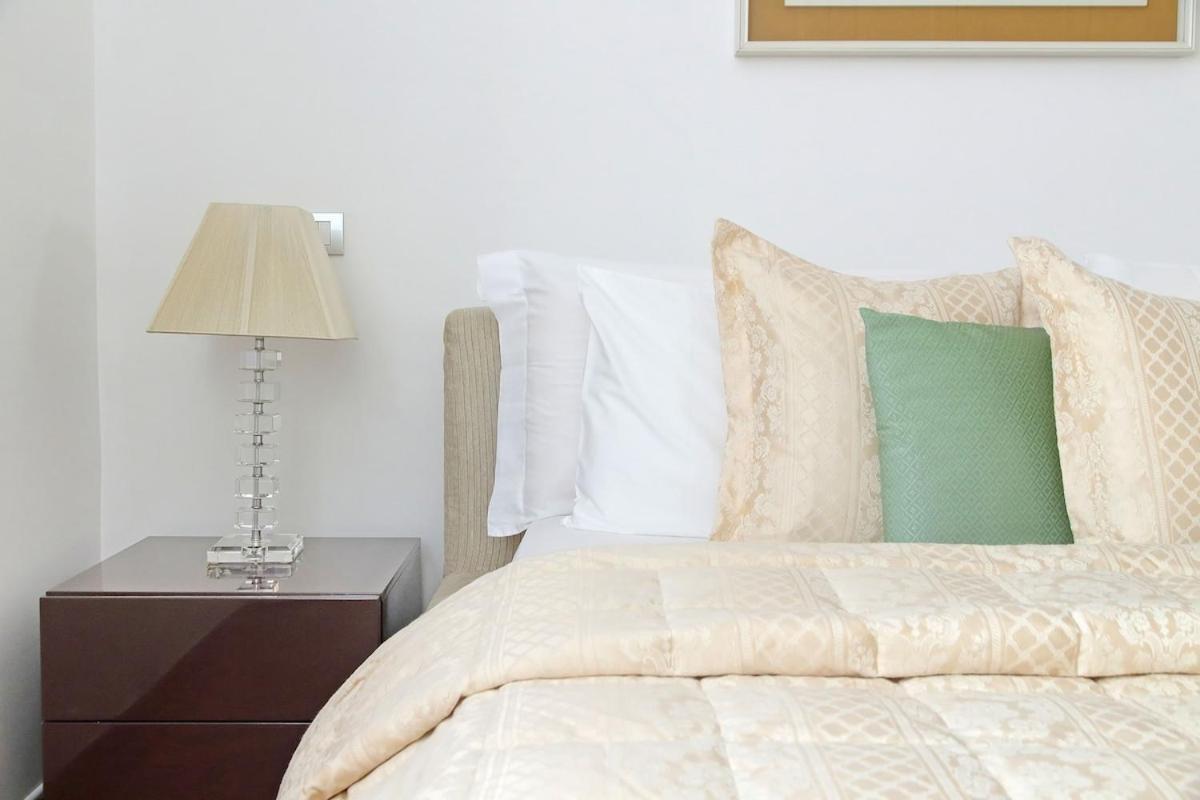 Residenza Belvedere Luxuryaparment-pool&balcony-jacuzzi-aircond-wifi *