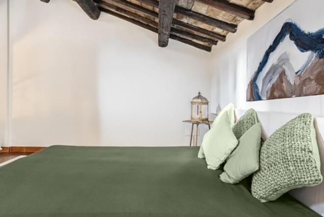 Apartment Piazza Navona Loft For 7 People *