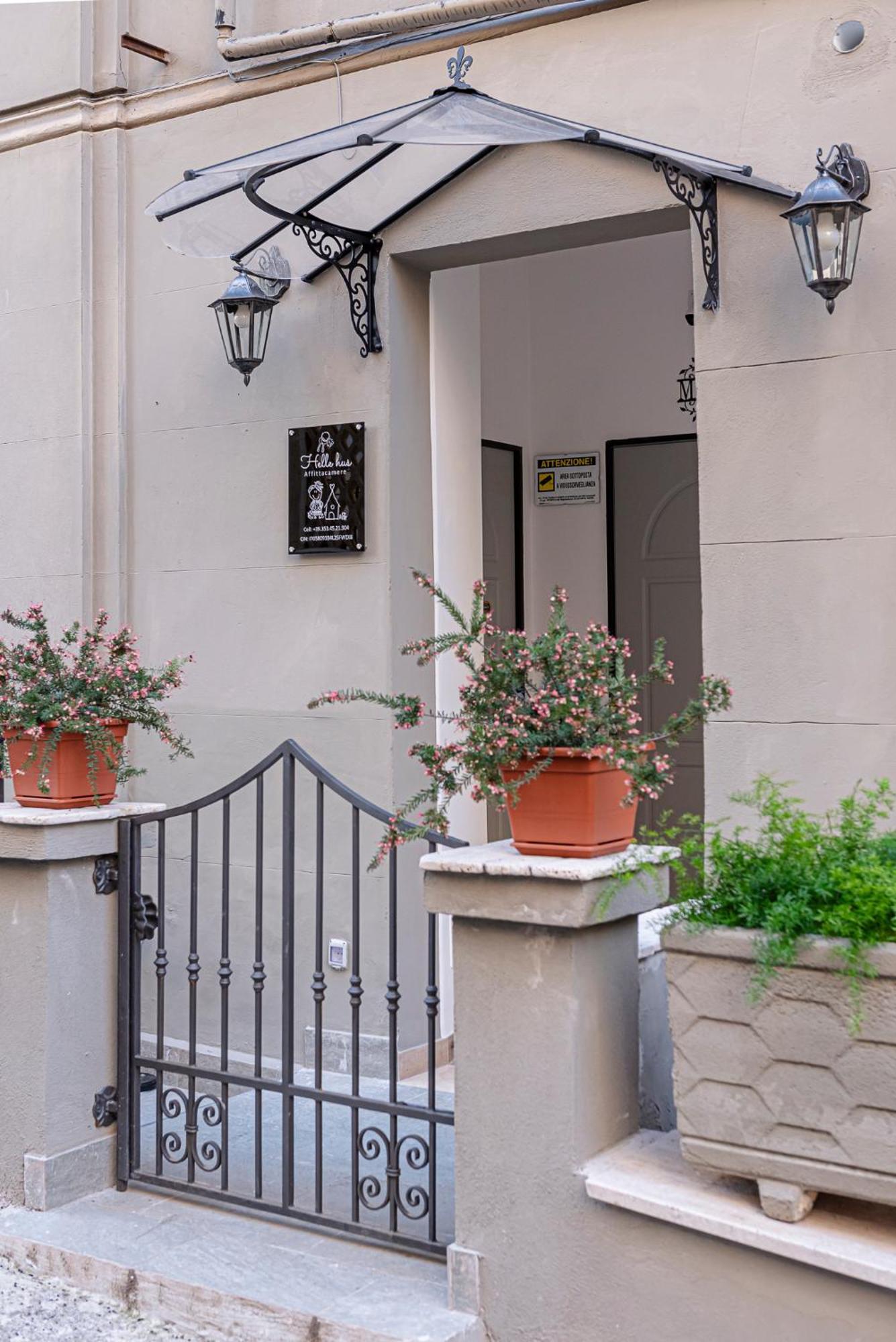 Helle Hus - 200m From Piazza Bologna Metro And 10 Minutes From The Colosseum Guest house Rome