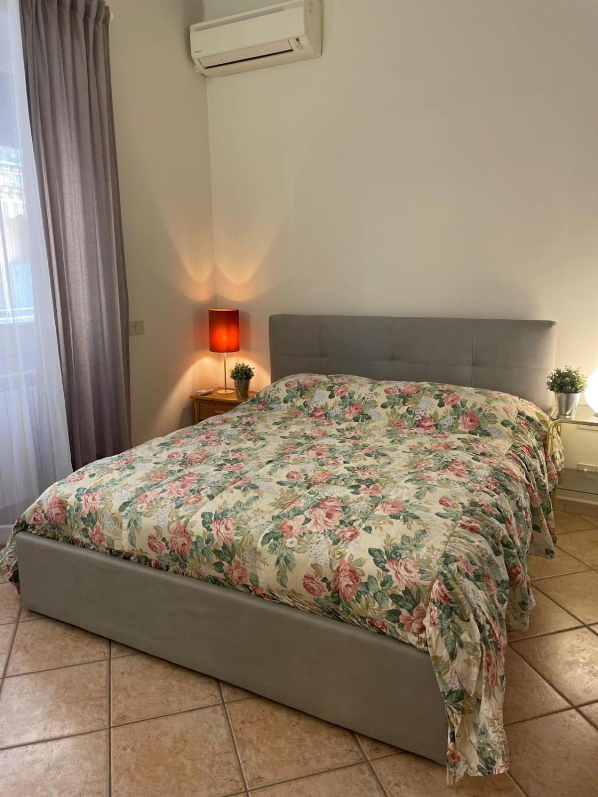 Elegance In Comfort And Style Rome